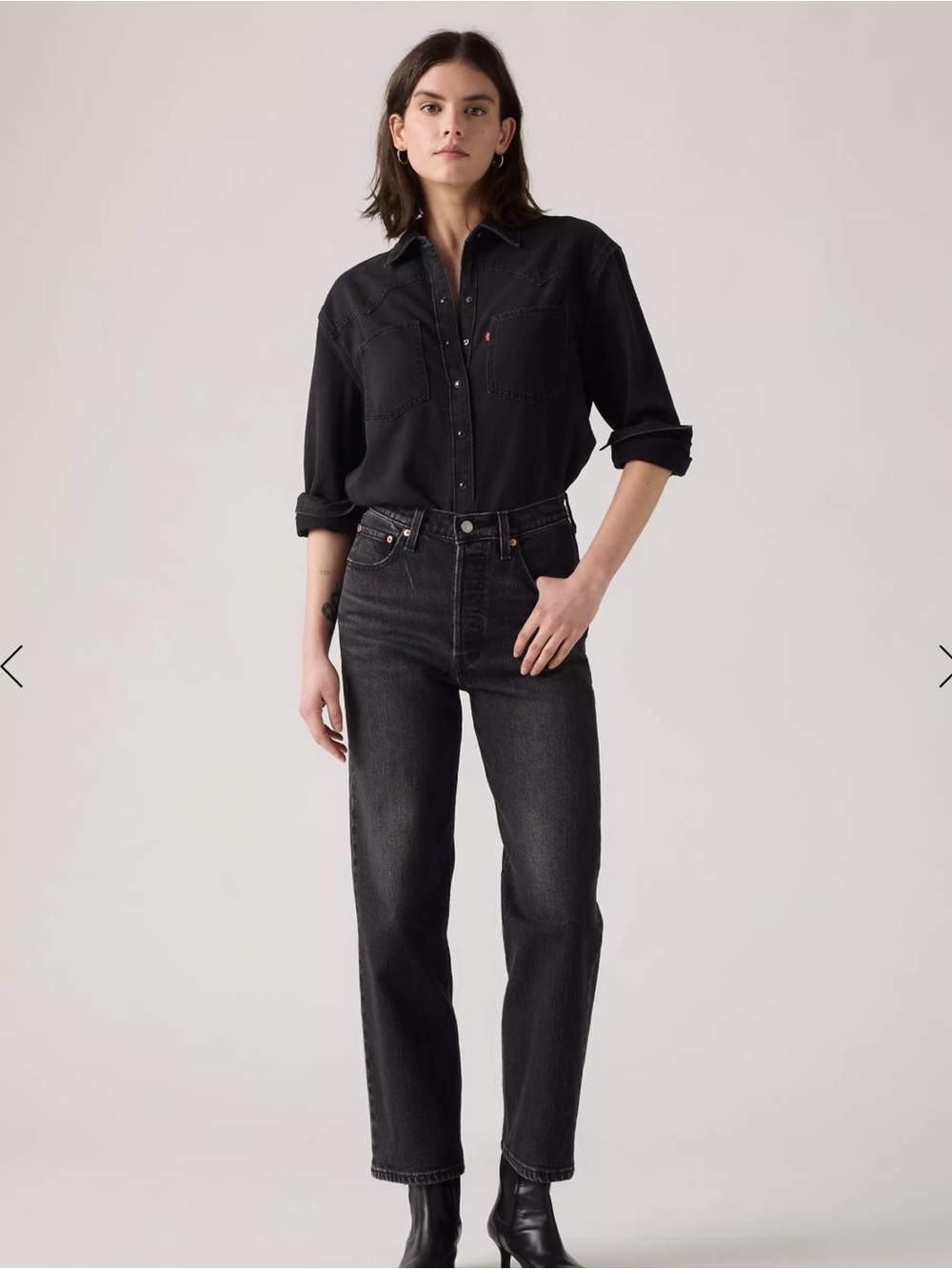 Levi’s ribcage straight ankle jeans in washed black